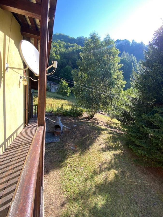 Baita Pressi Gran Paradiso Sparone Esterno foto